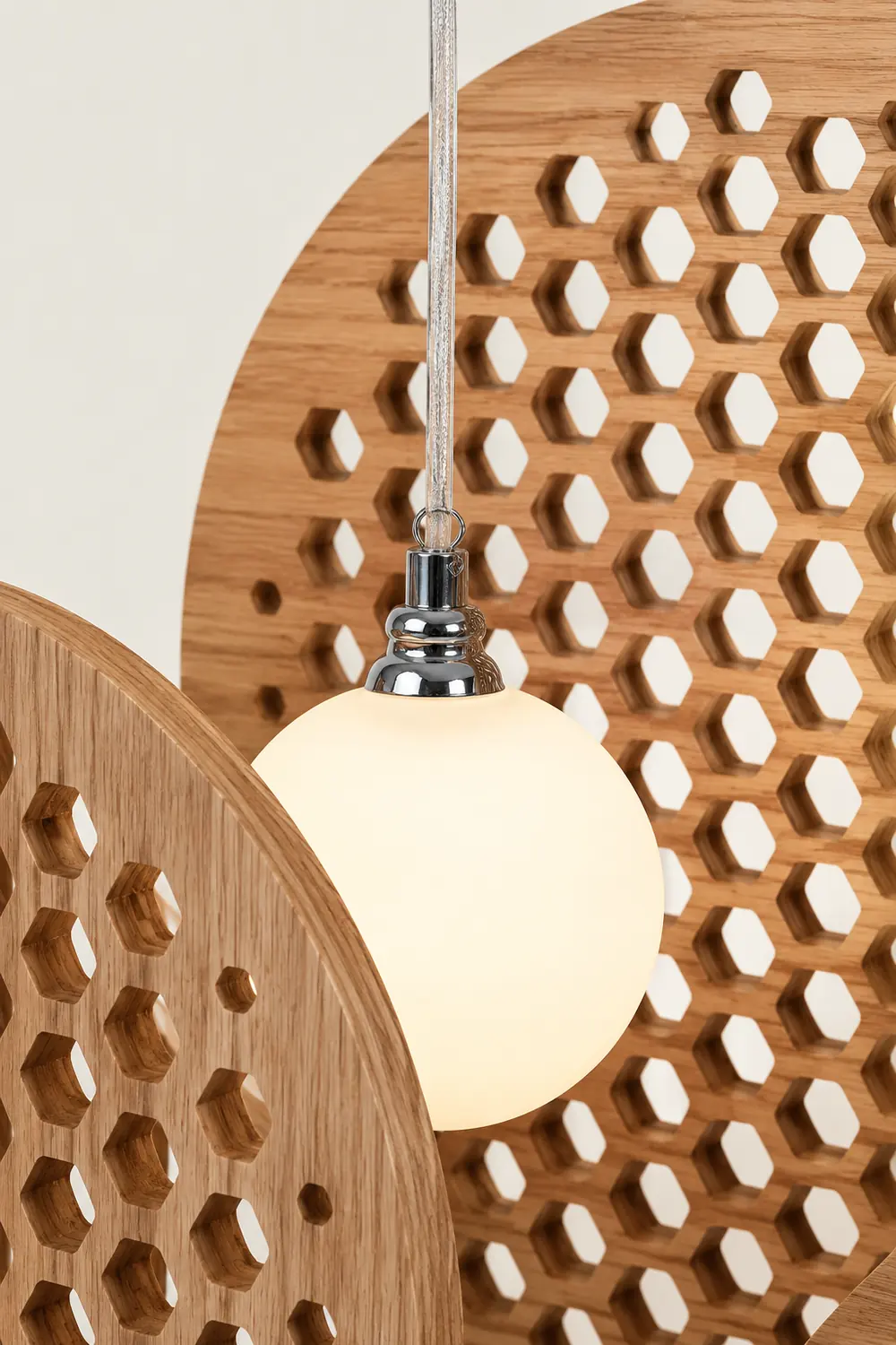Bee Plate Chandelier - Lumpaz