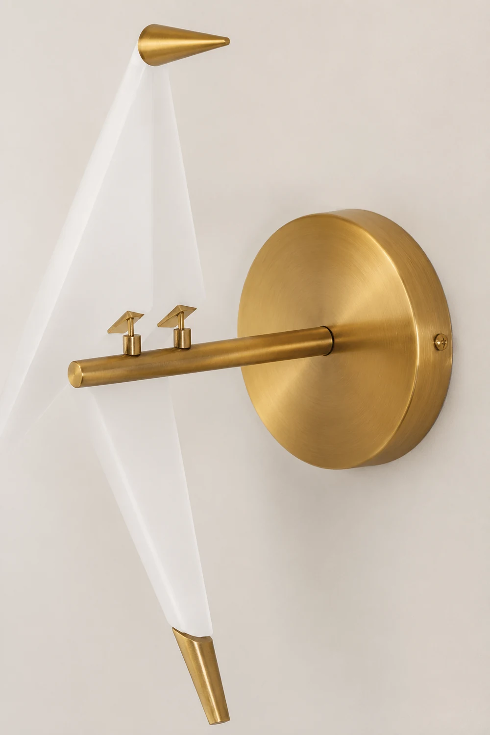 Perching Bird Plug In Wall Lamp - Lumpaz