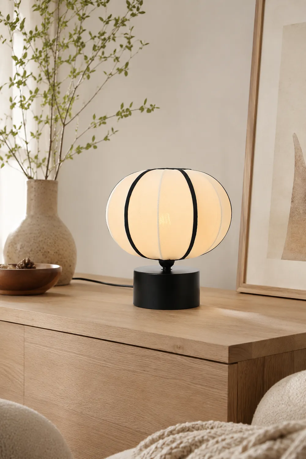 Ellos Table Lamp - Lumpaz