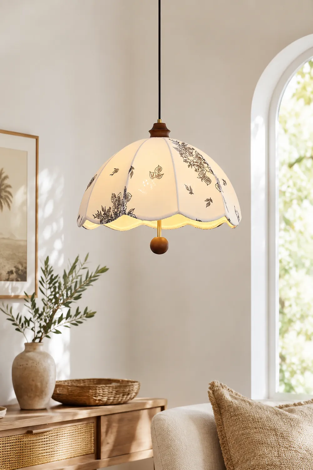 Petal Whisper Pendant Lamp - Lumpaz