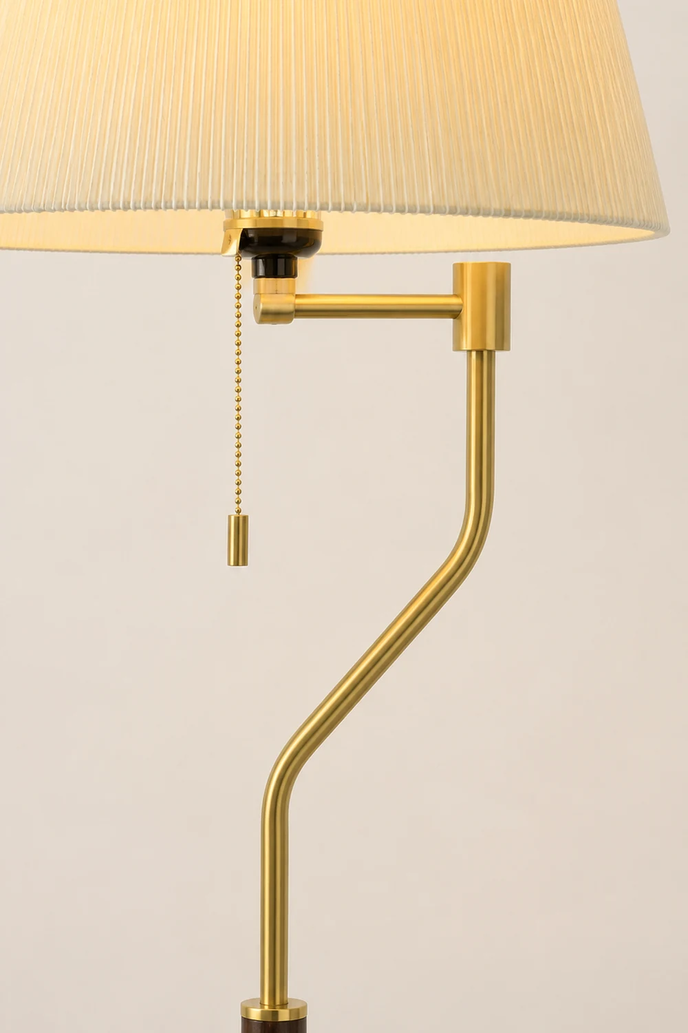 Walnut Whisper Floor Lamp - Lumpaz