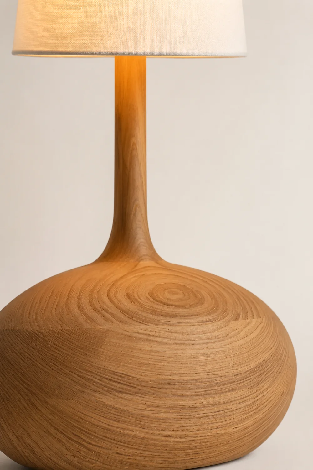 Snail Table Lamp - Lumpaz