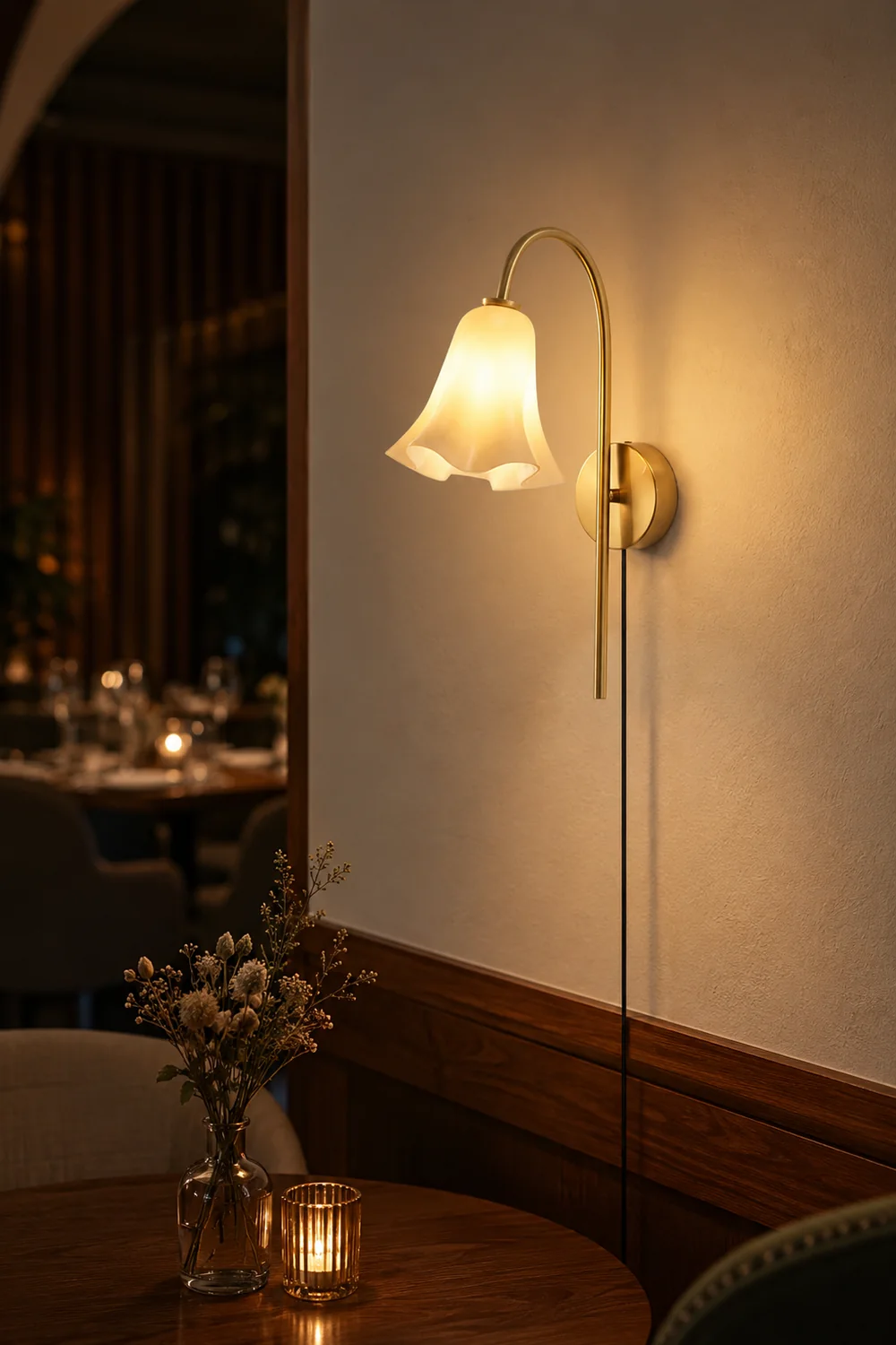 Flora Plug In Wall Lamp - Lumpaz