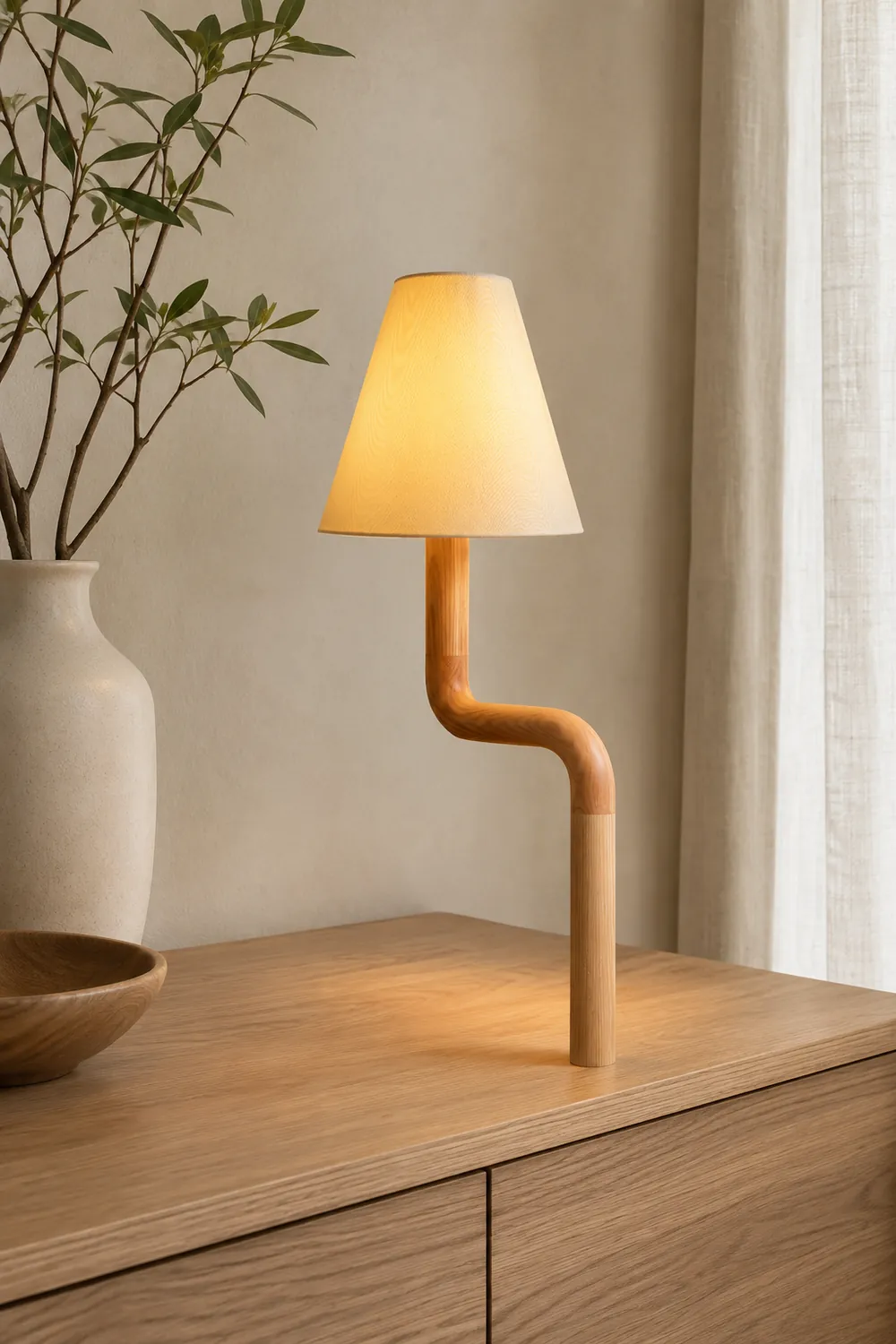 Bend Wood Table Lamp - Lumpaz
