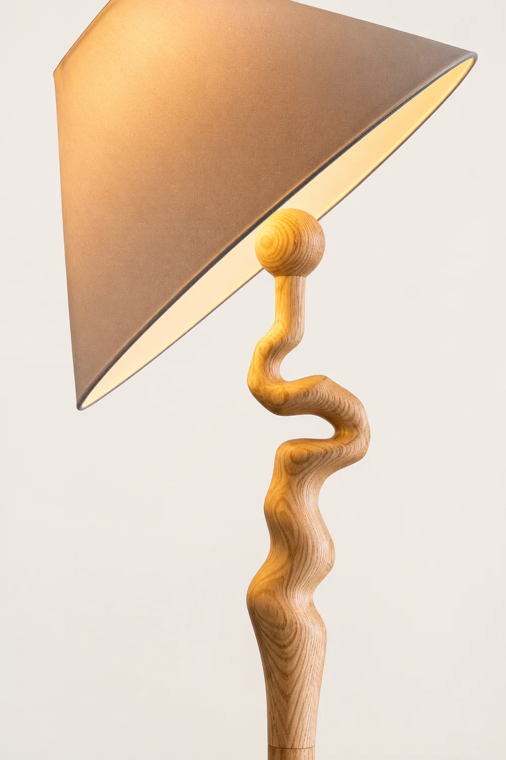 Serpentine Twist Floor Lamp - Lumpaz