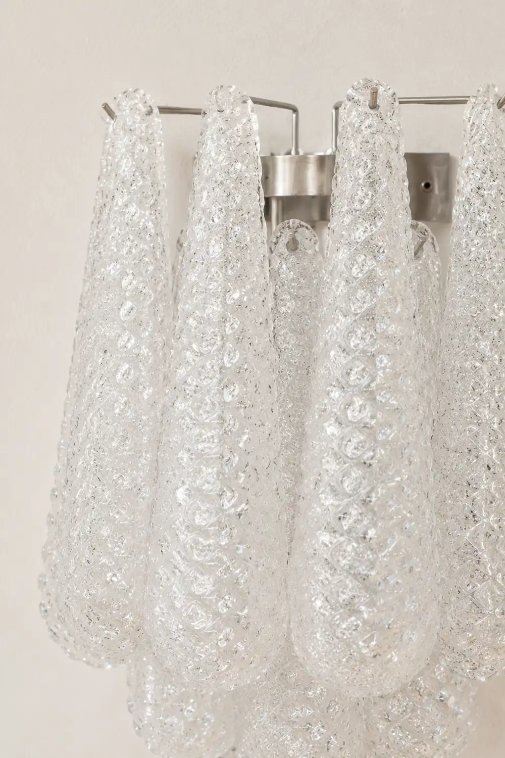 Petals Drop Wall Lamp - Lumpaz