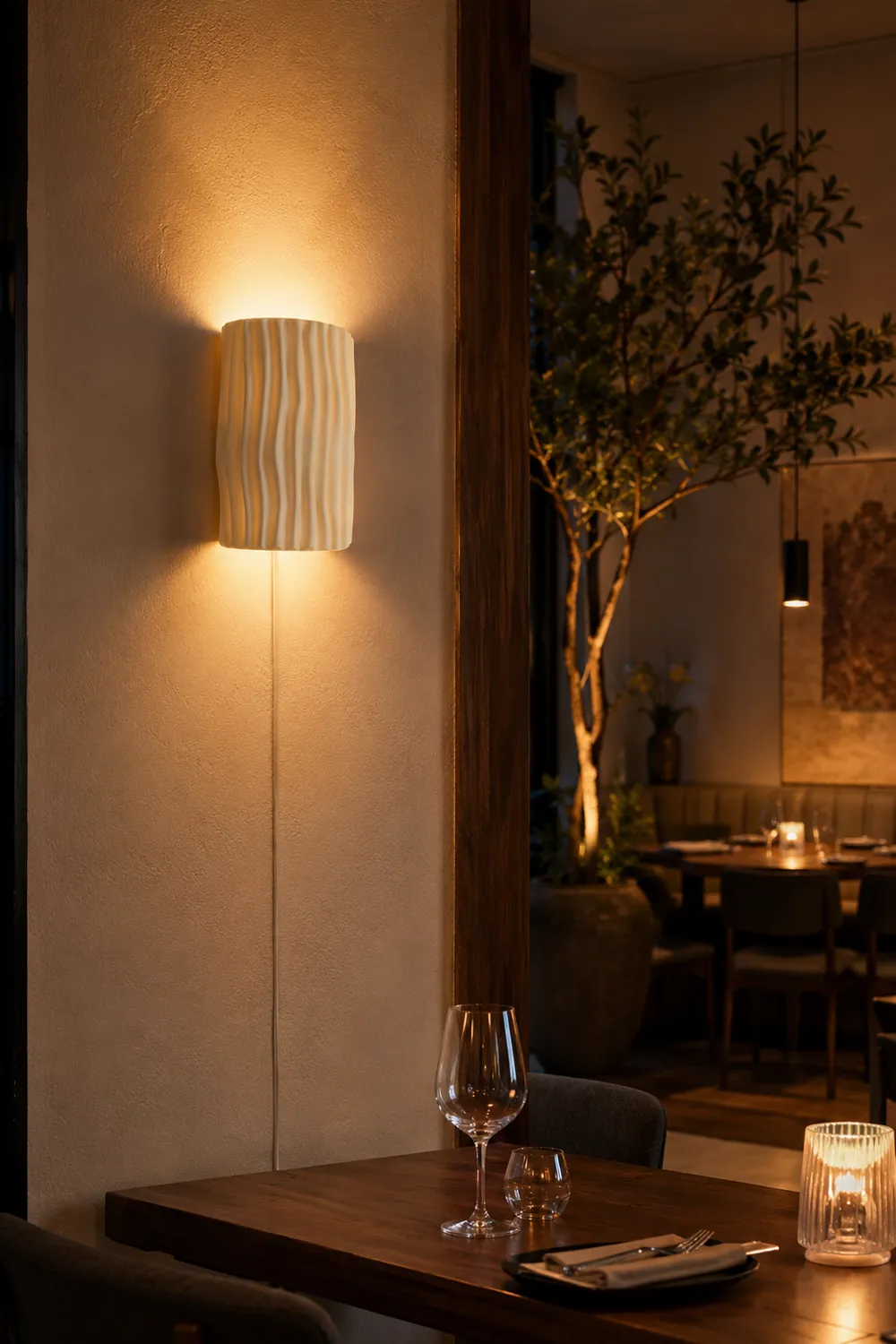 Pleated Resin Plug In Wall Lamp - Lumpaz