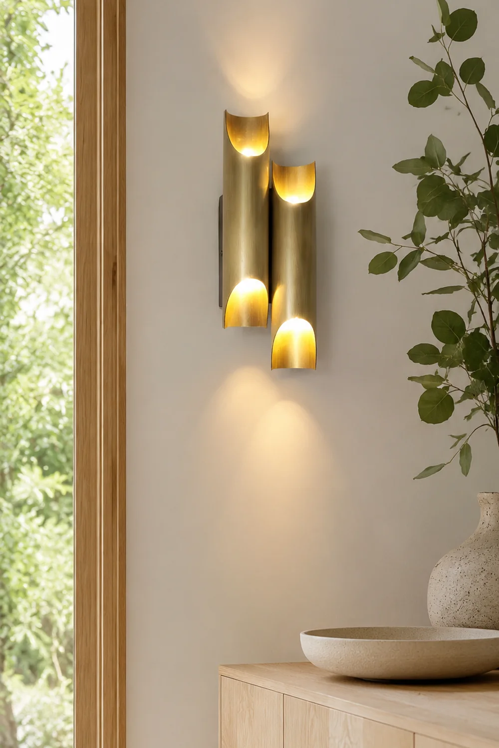 Callahan Brass Wall Lamp - Lumpaz