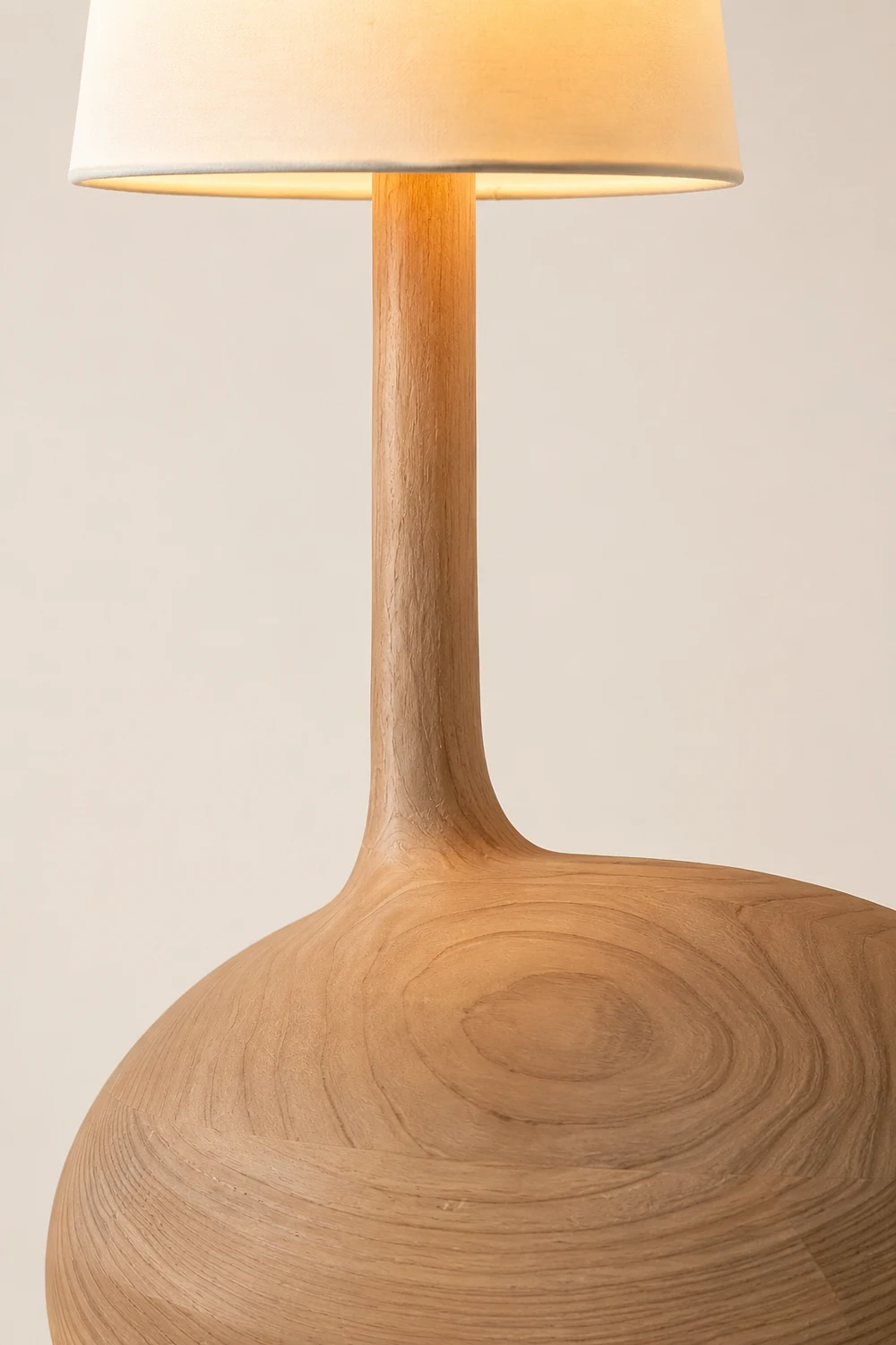 Snail Table Lamp - Lumpaz