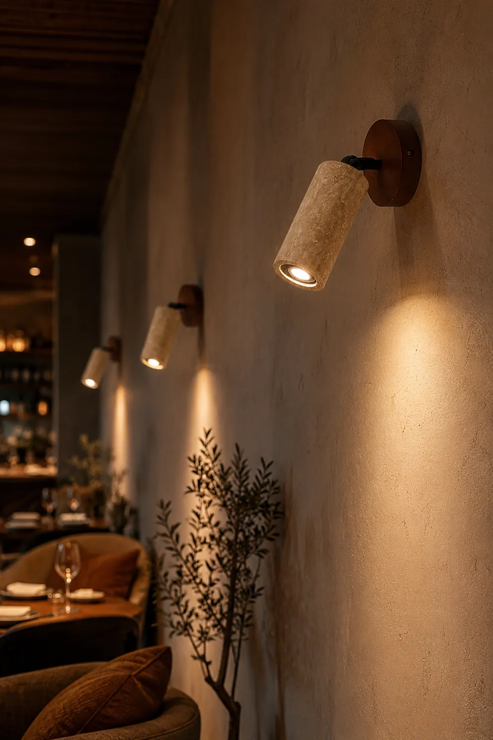 Versa Stone Adjustable Wall Light - Lumpaz