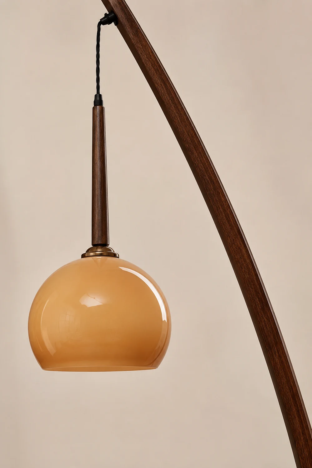 Arc Sphere Floor Lamp - Lumpaz