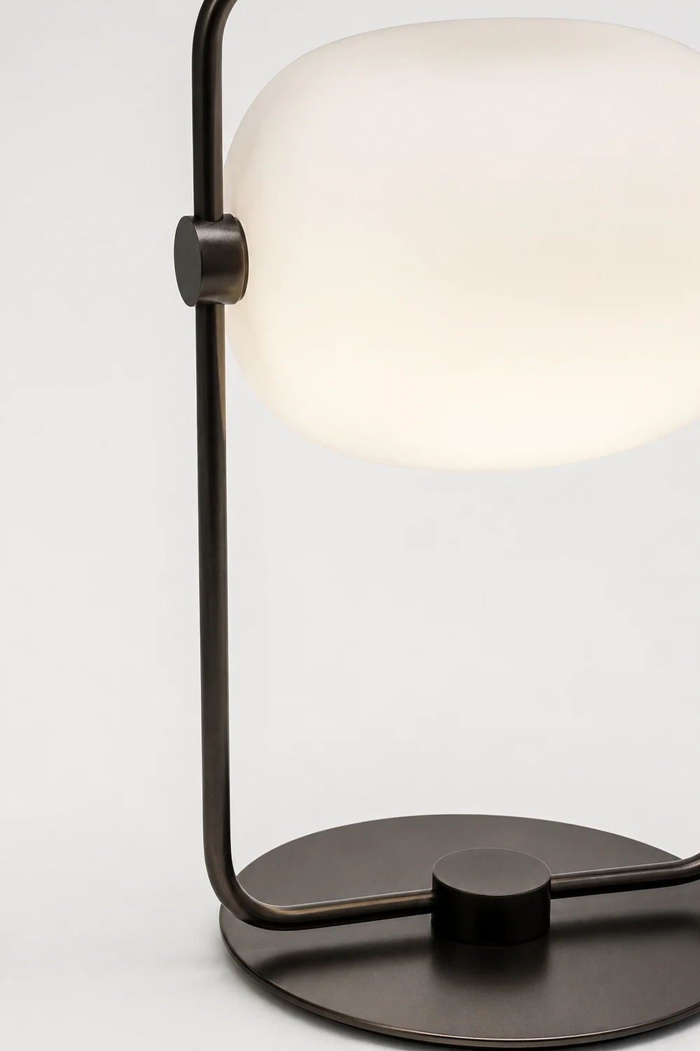 Black Galet Table Lamp - Lumpaz