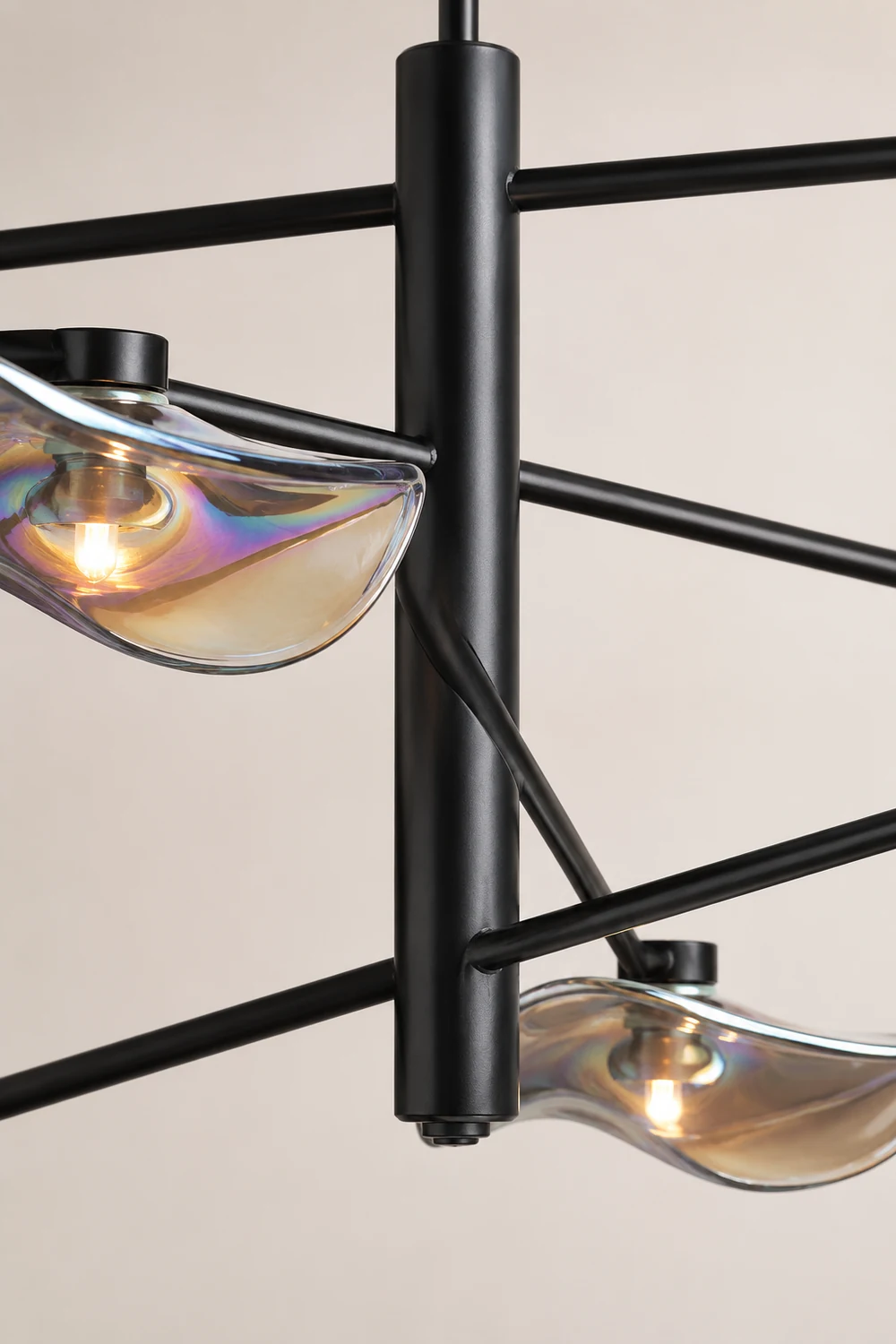 Dainolite Chandelier - Lumpaz
