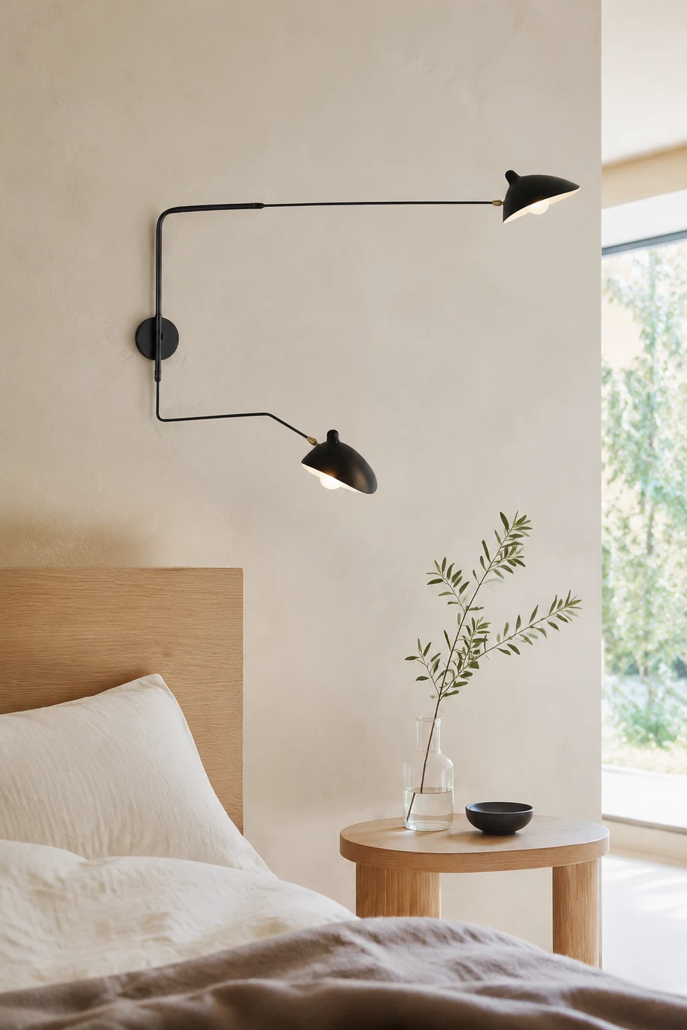 Serge Mouille Wall Lamp - Lumpaz