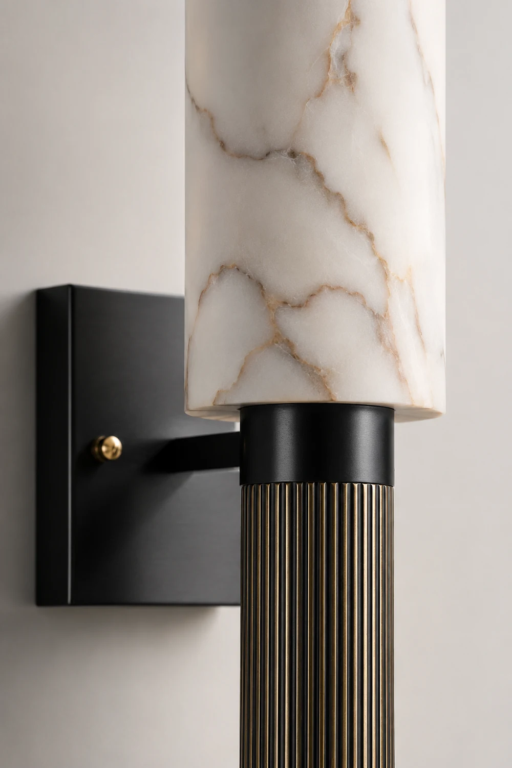 Torch Alabaster Wall Lamp - Lumpaz