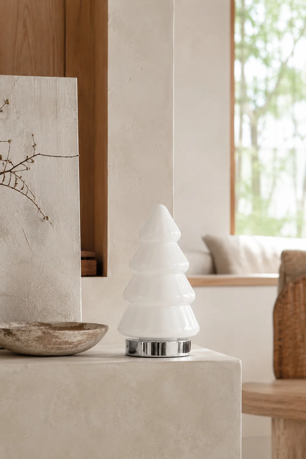 White Tree Table Lamp - Lumpaz