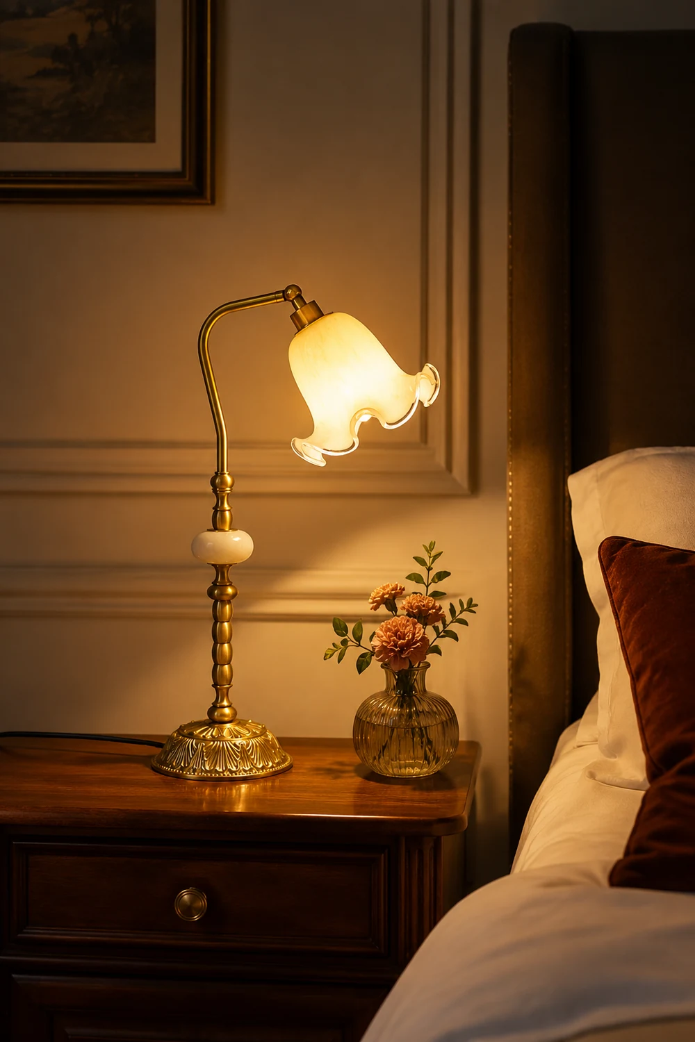Nouveau Table Lamp - Lumpaz