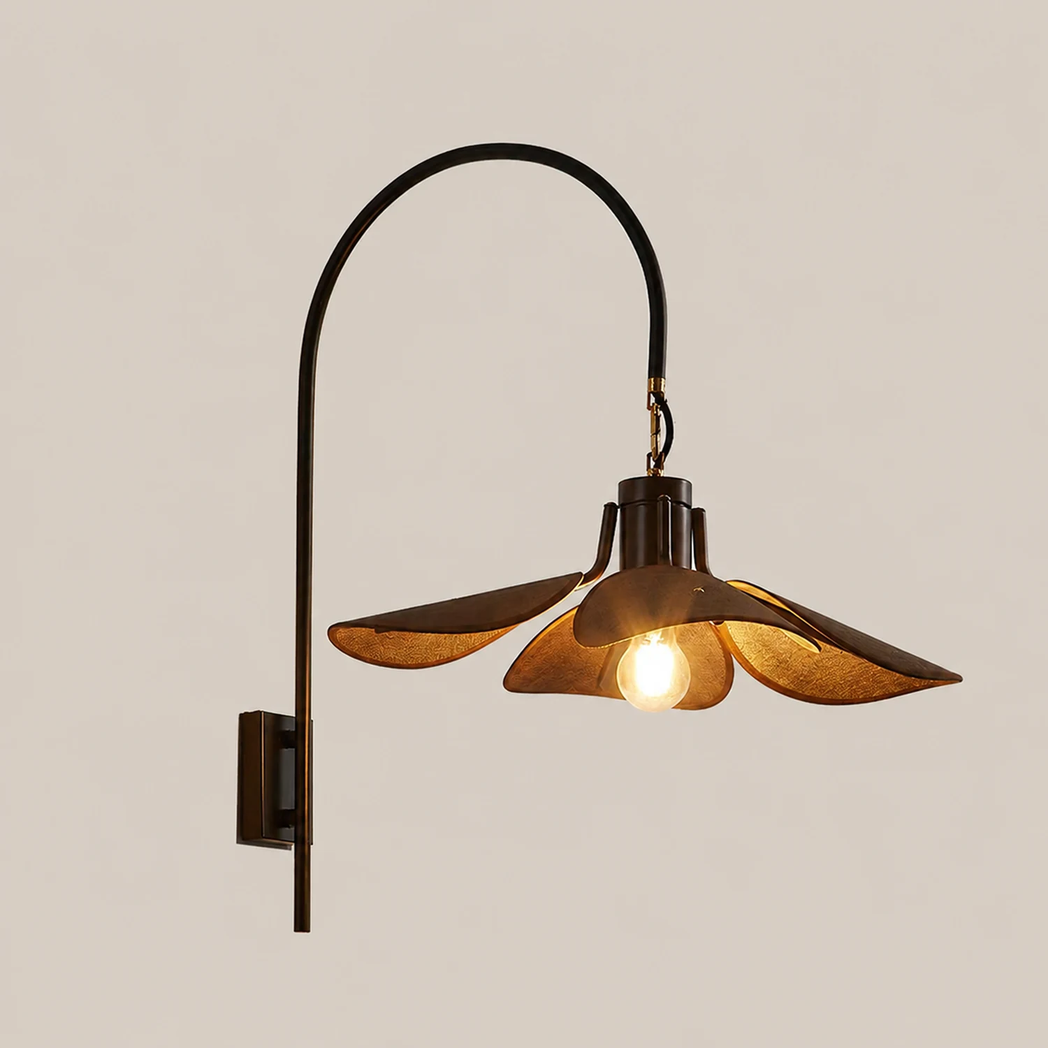 Riankh Wall Lamp - Lumpaz