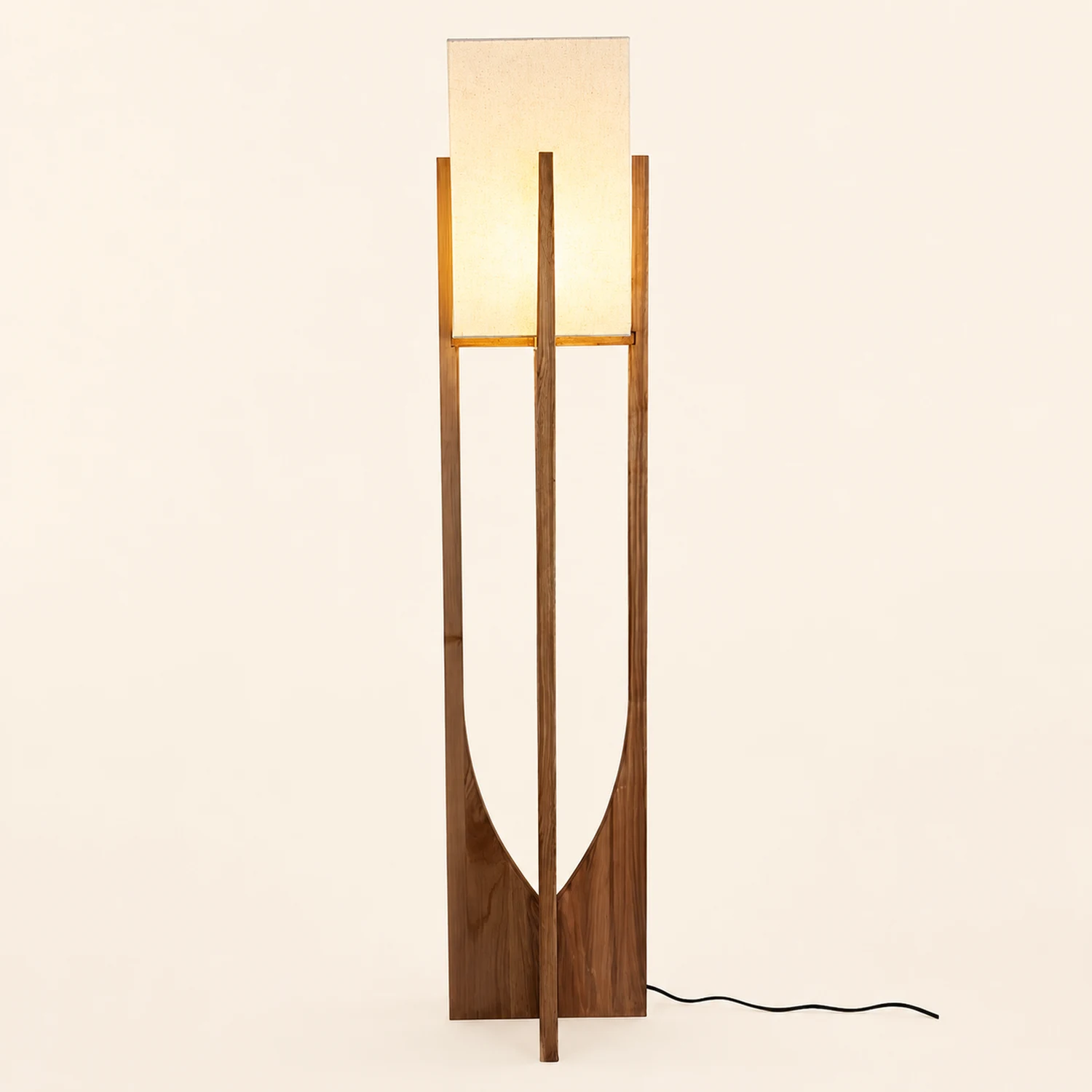 Fairbanks Floor Lamp - Lumpaz