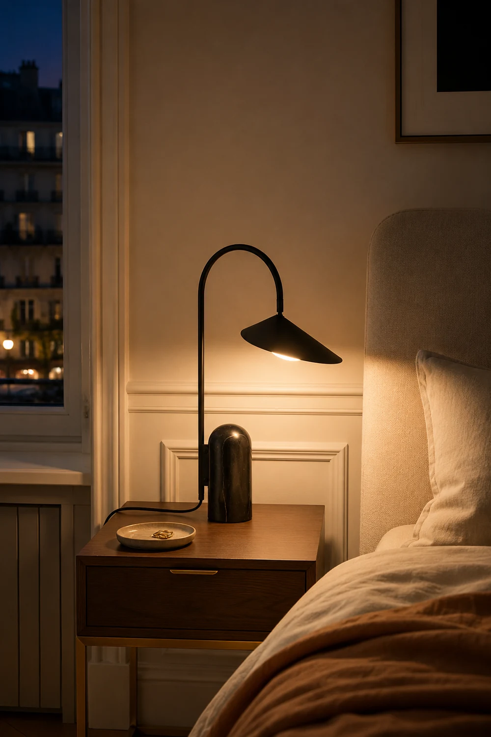 Arum Table Lamp - Lumpaz