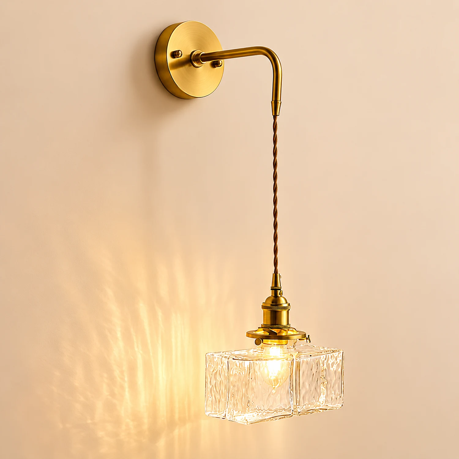 Jewel Glass Brass Wall Lamp - Lumpaz