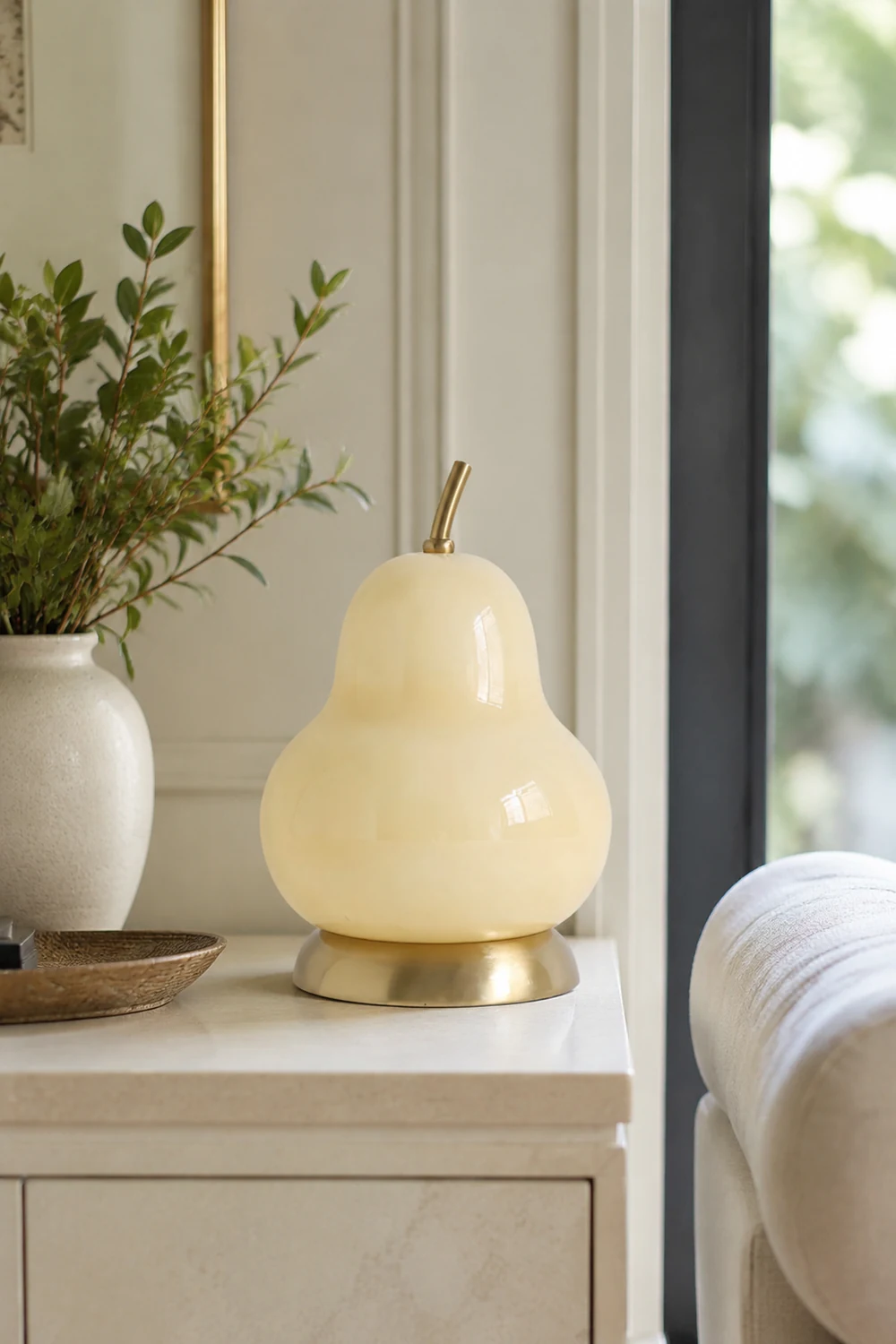 Pear Glass Built-in Battery Table Lamp - Lumpaz