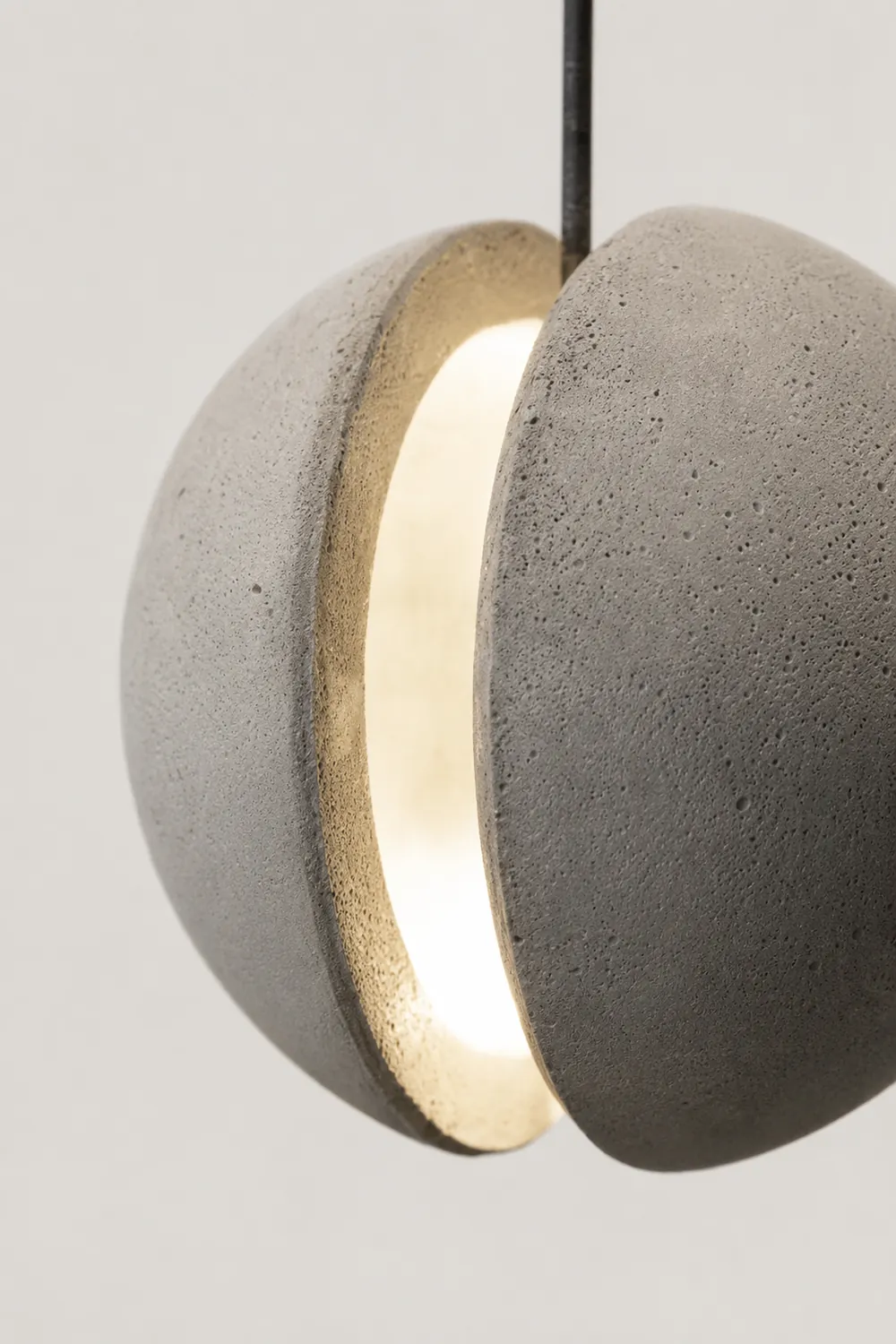 Moon Cement Pendant Lamp - Lumpaz