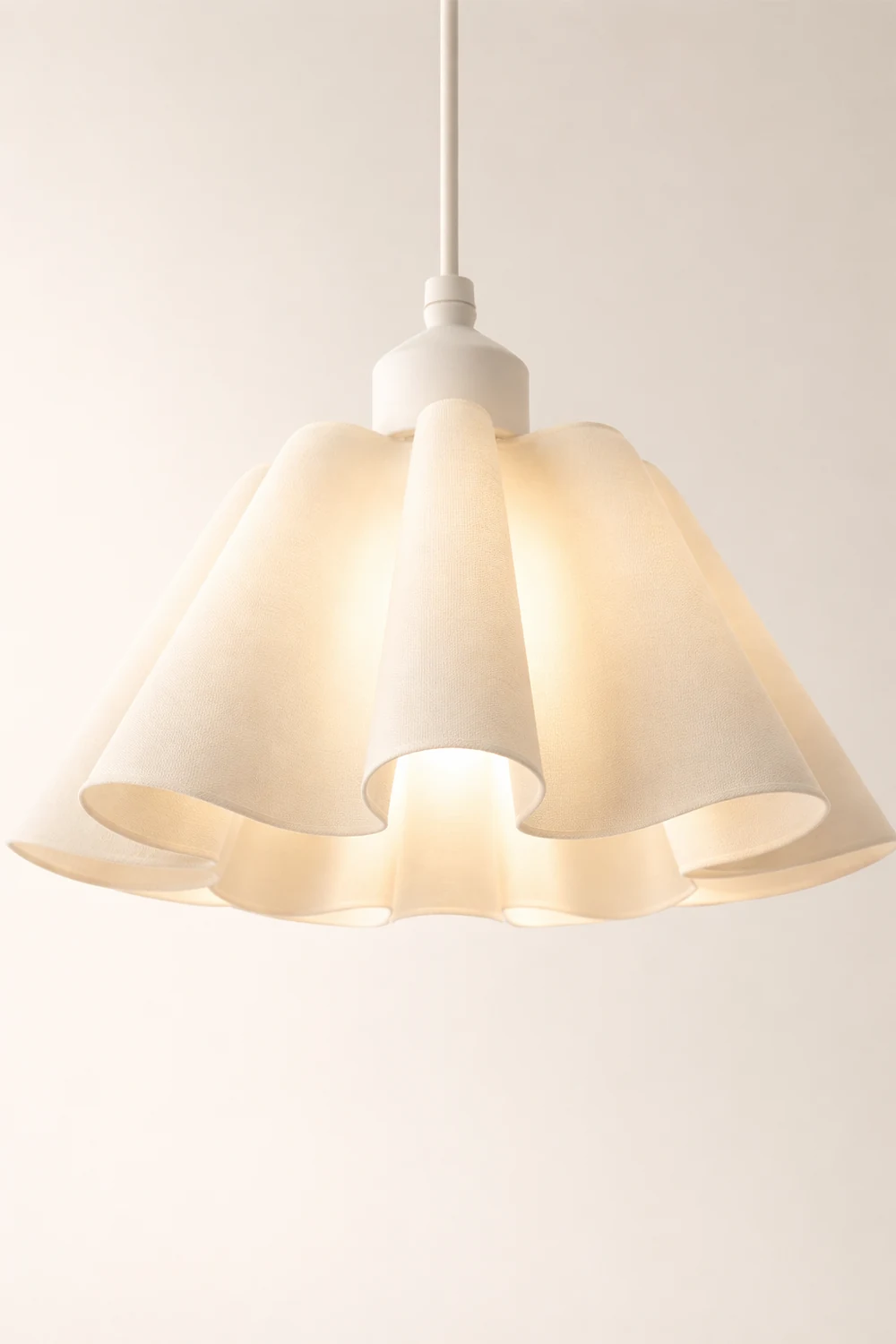 Danish Pleated Pendant Lamp - Lumpaz