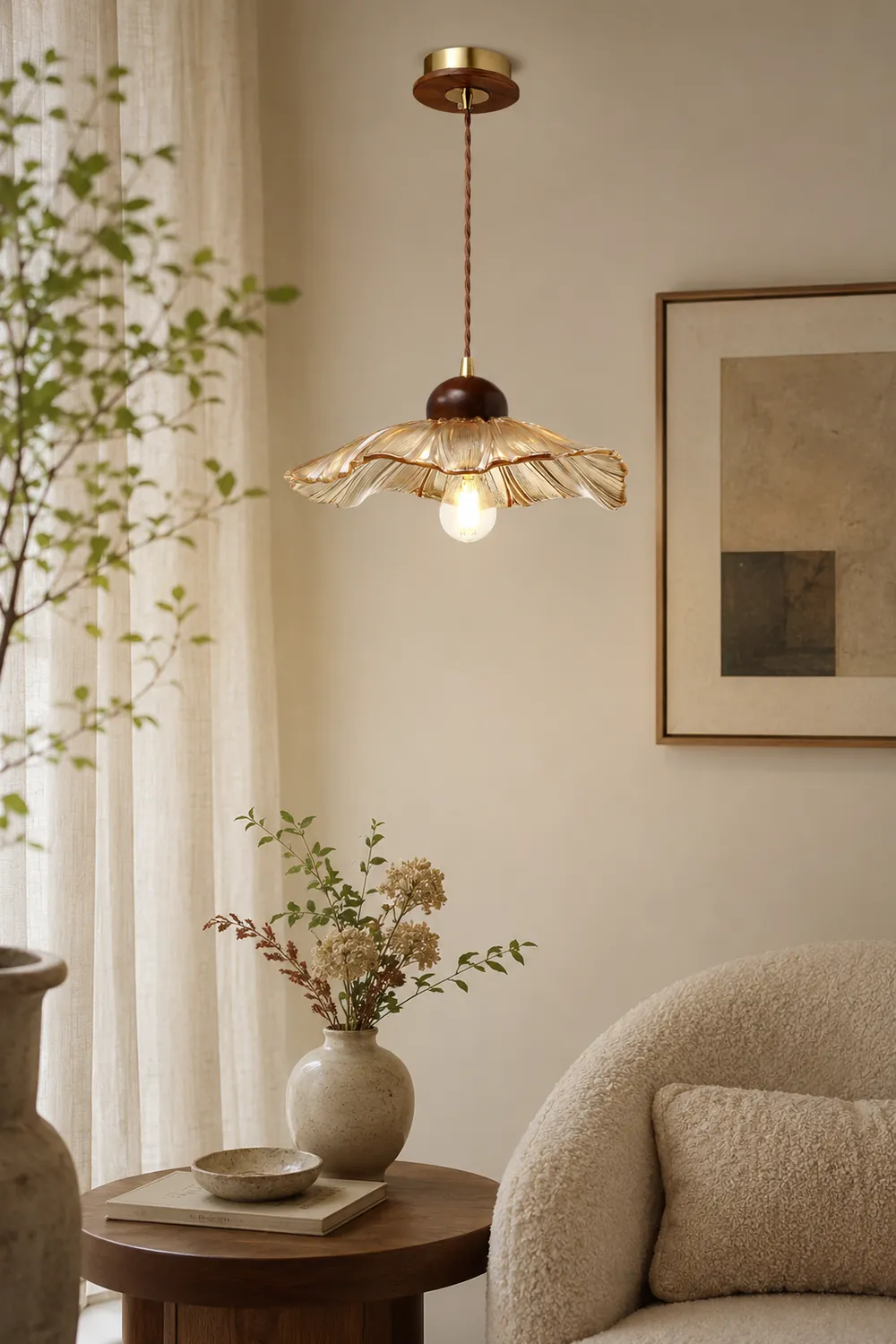 Scalloped Floral Pendant Lamp - Lumpaz