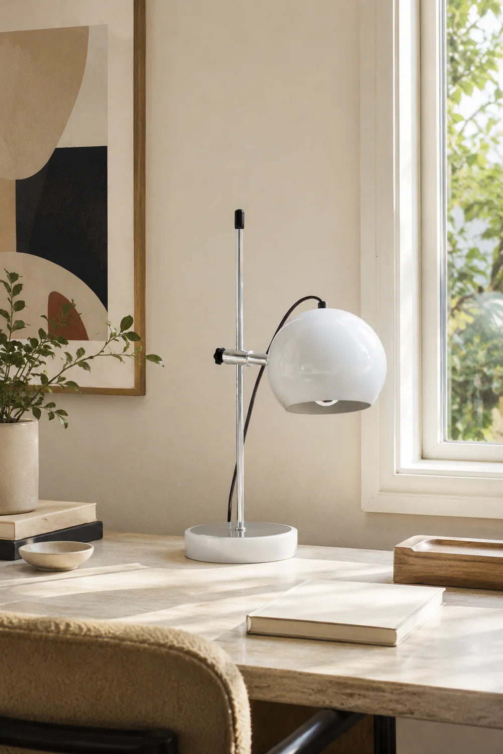 Ball Bracket Table Lamp - Lumpaz