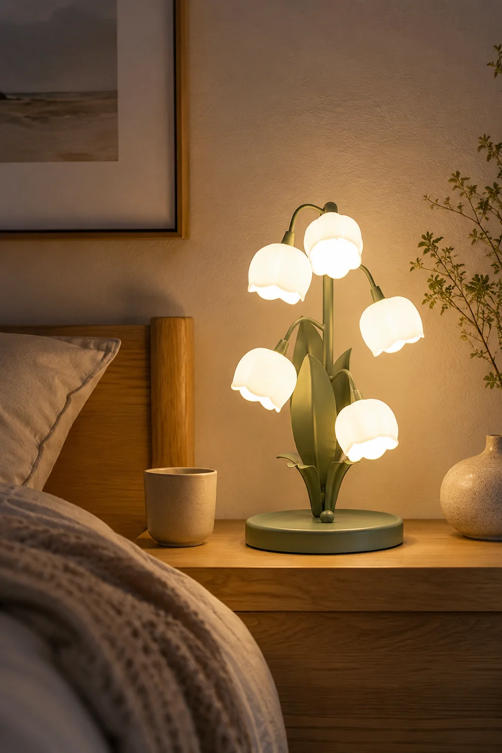Bell Orchid Table Lamp - Lumpaz