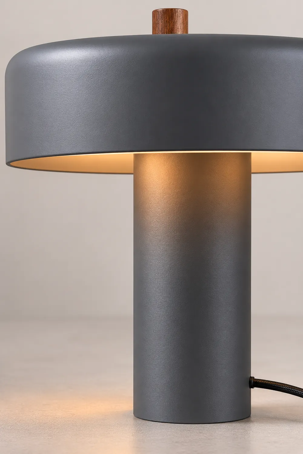 Kunk Table Lamp - Lumpaz