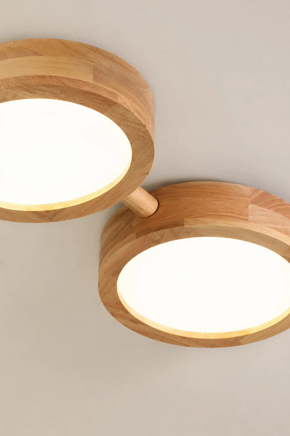 Multi-Heads Wood Retro LED Ceiling Light - Lumpaz