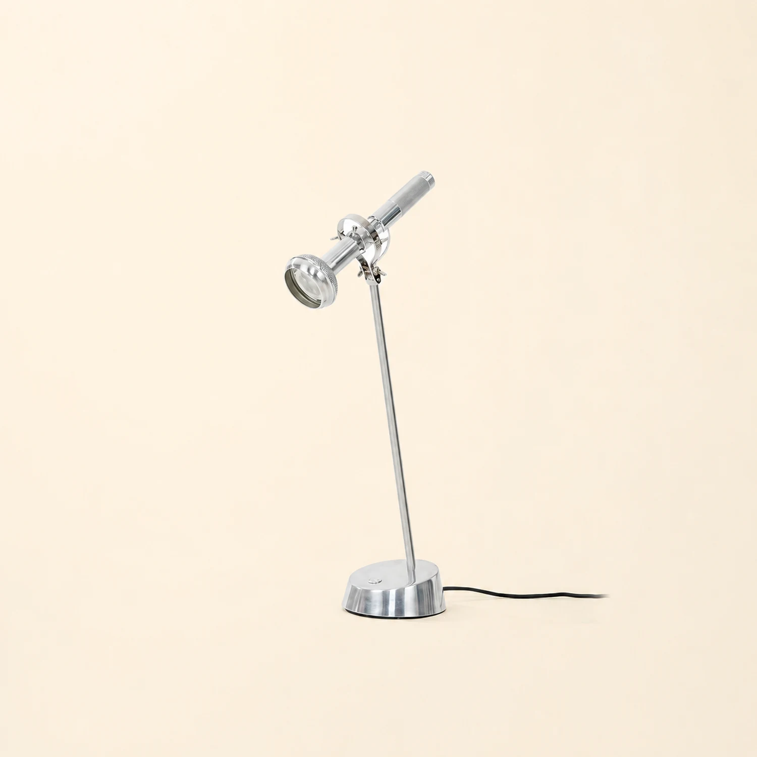 Bugsy Table Lamp - Lumpaz