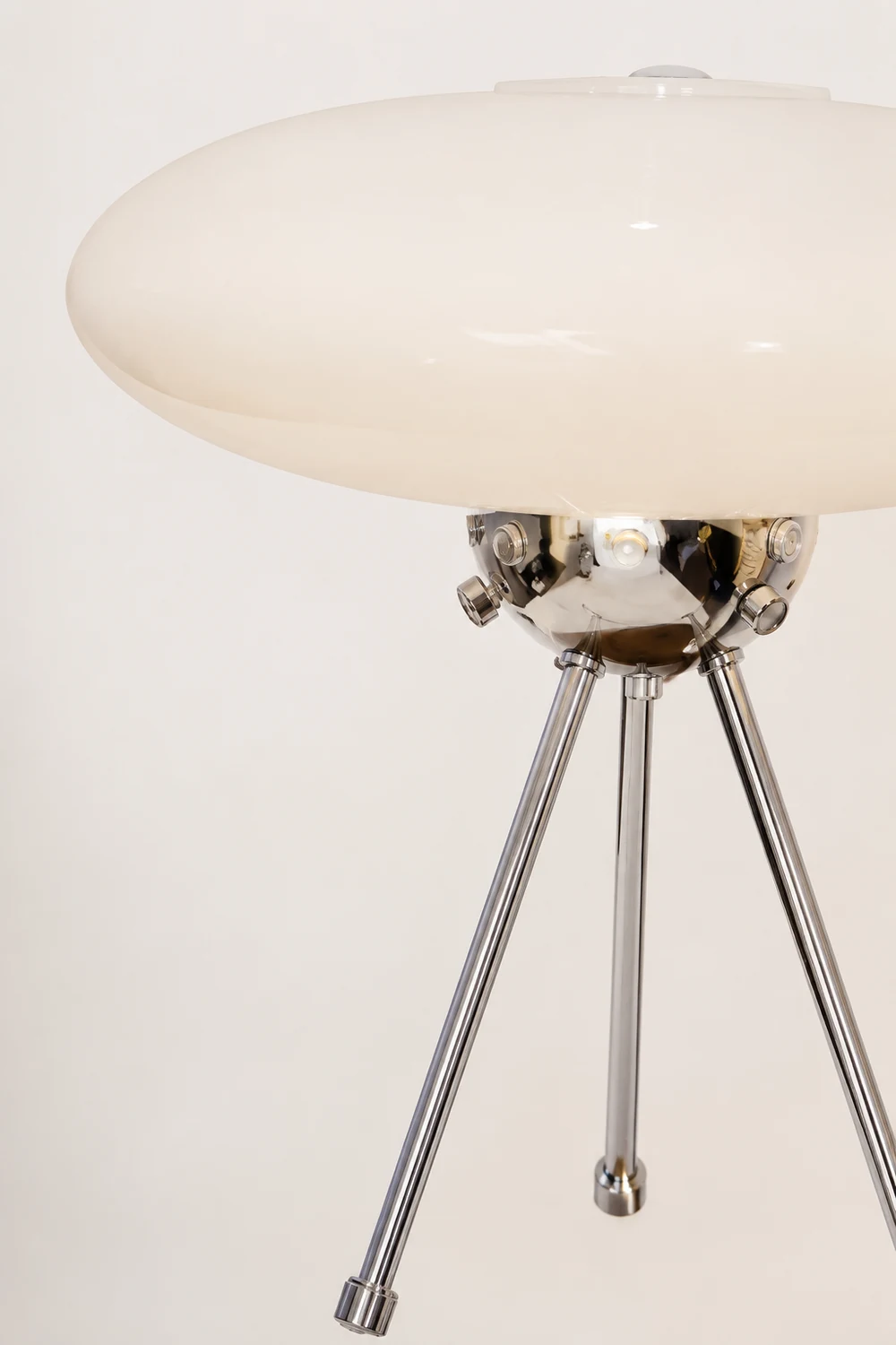 Glass UFO Table Lamp - Lumpaz