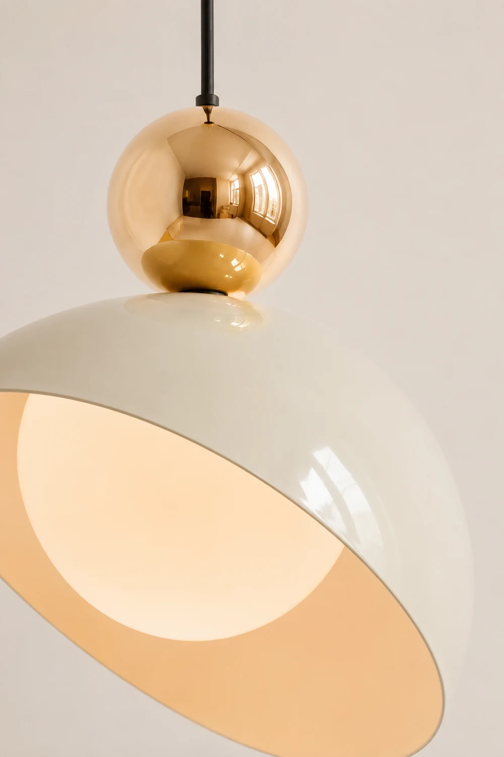 Modern Eco-Friendly LED Pendant Light - Lumpaz
