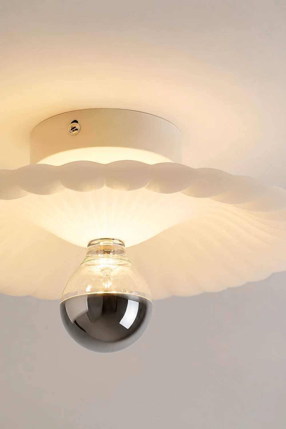 Pleated Ceiling Lamp - Lumpaz