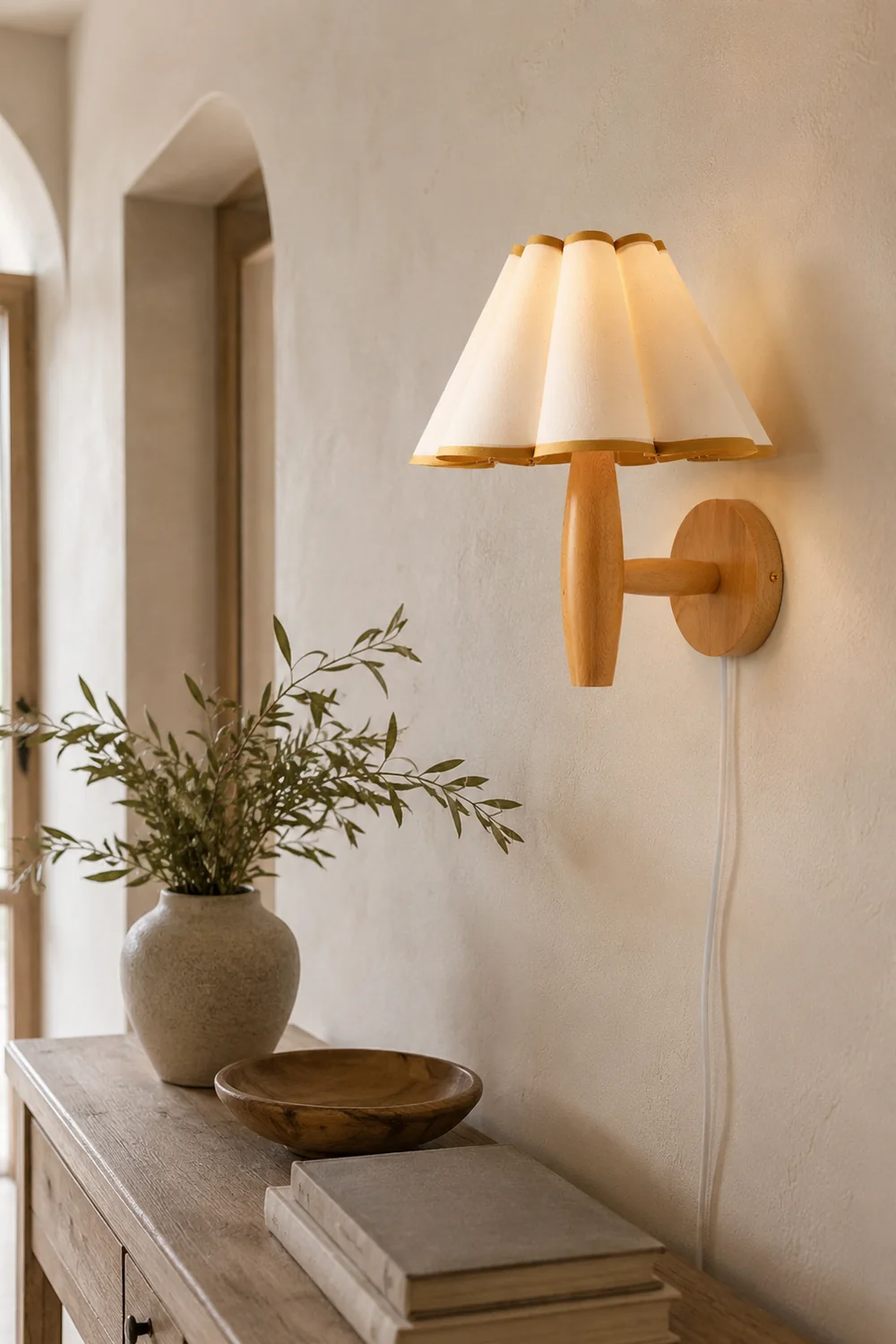 Vintage Fluted Plug In Wall Lamp - Lumpaz