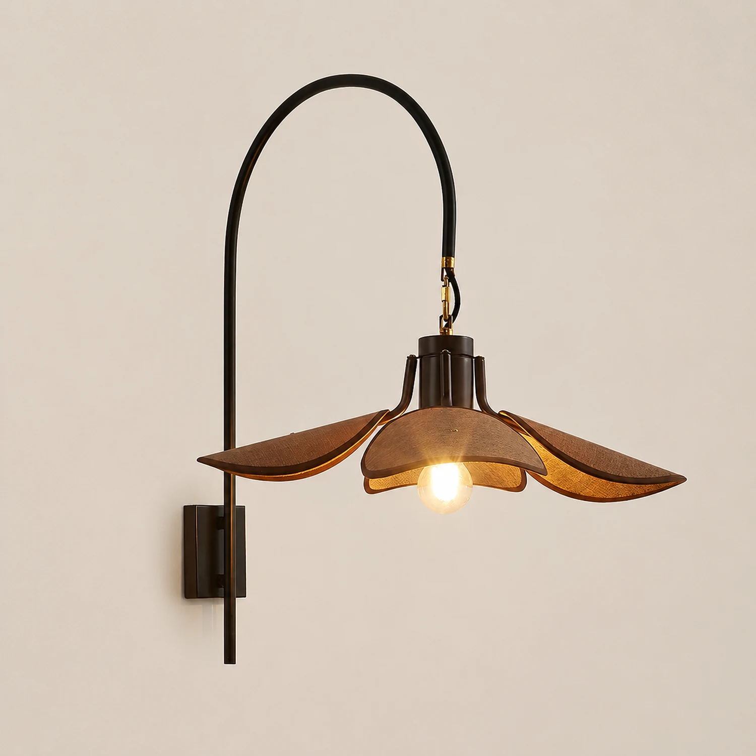 Riankh Plug In Wall Lamp - Lumpaz