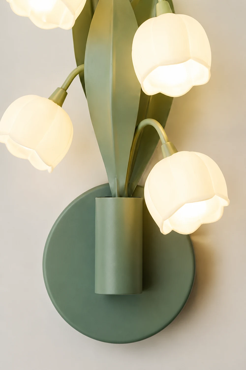 Bell Orchid Wall Lamp - Lumpaz