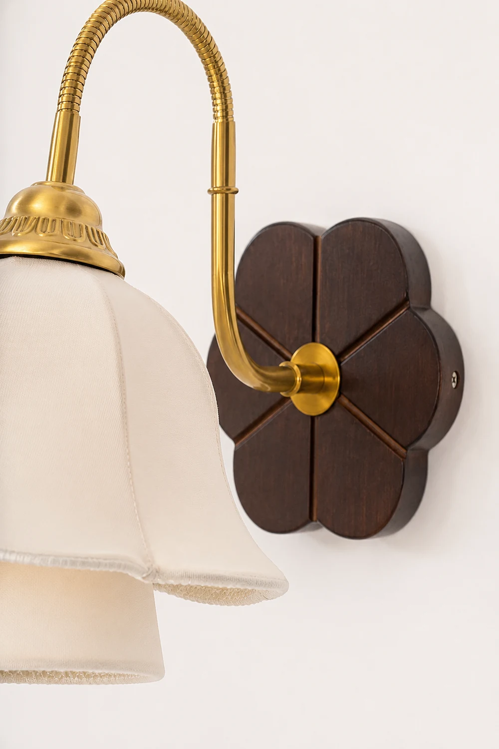 Rosette Wall Lamp - Lumpaz