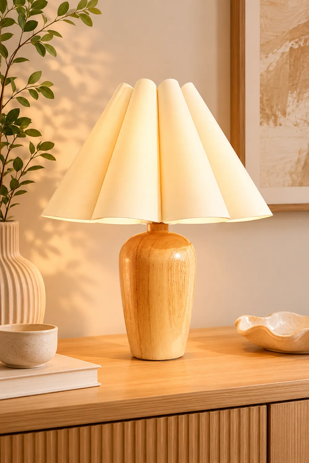 Vintage Fluted Beige Table Lamp - Lumpaz
