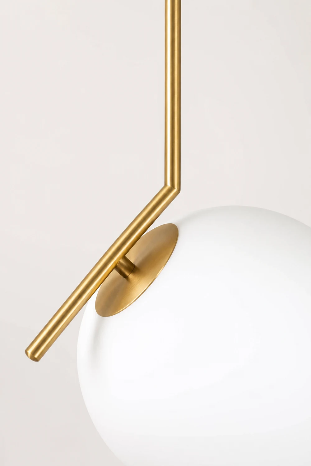 Corner Round Pendant Light - Lumpaz