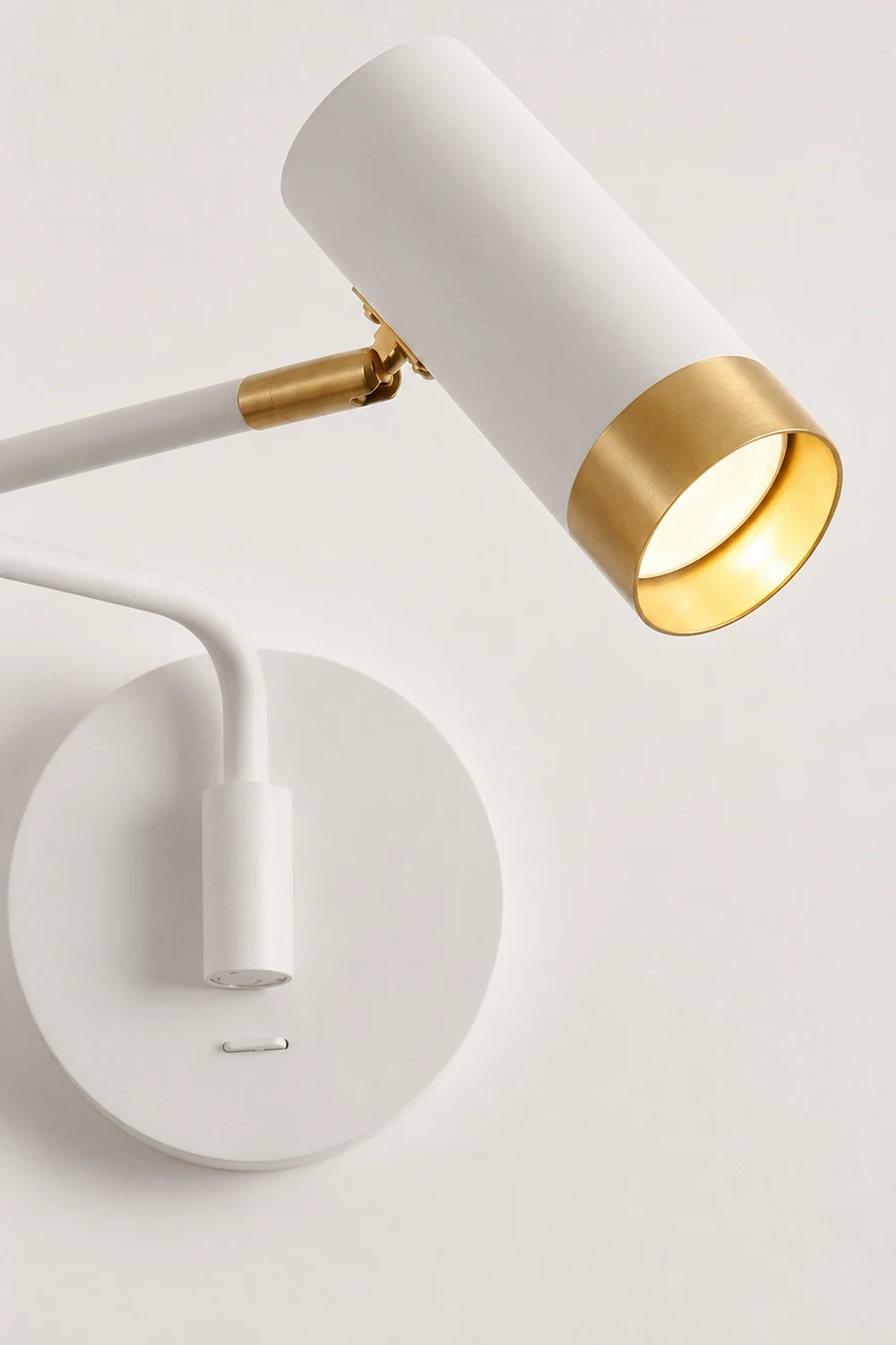 Fumi Swing Wall Lamp - Lumpaz