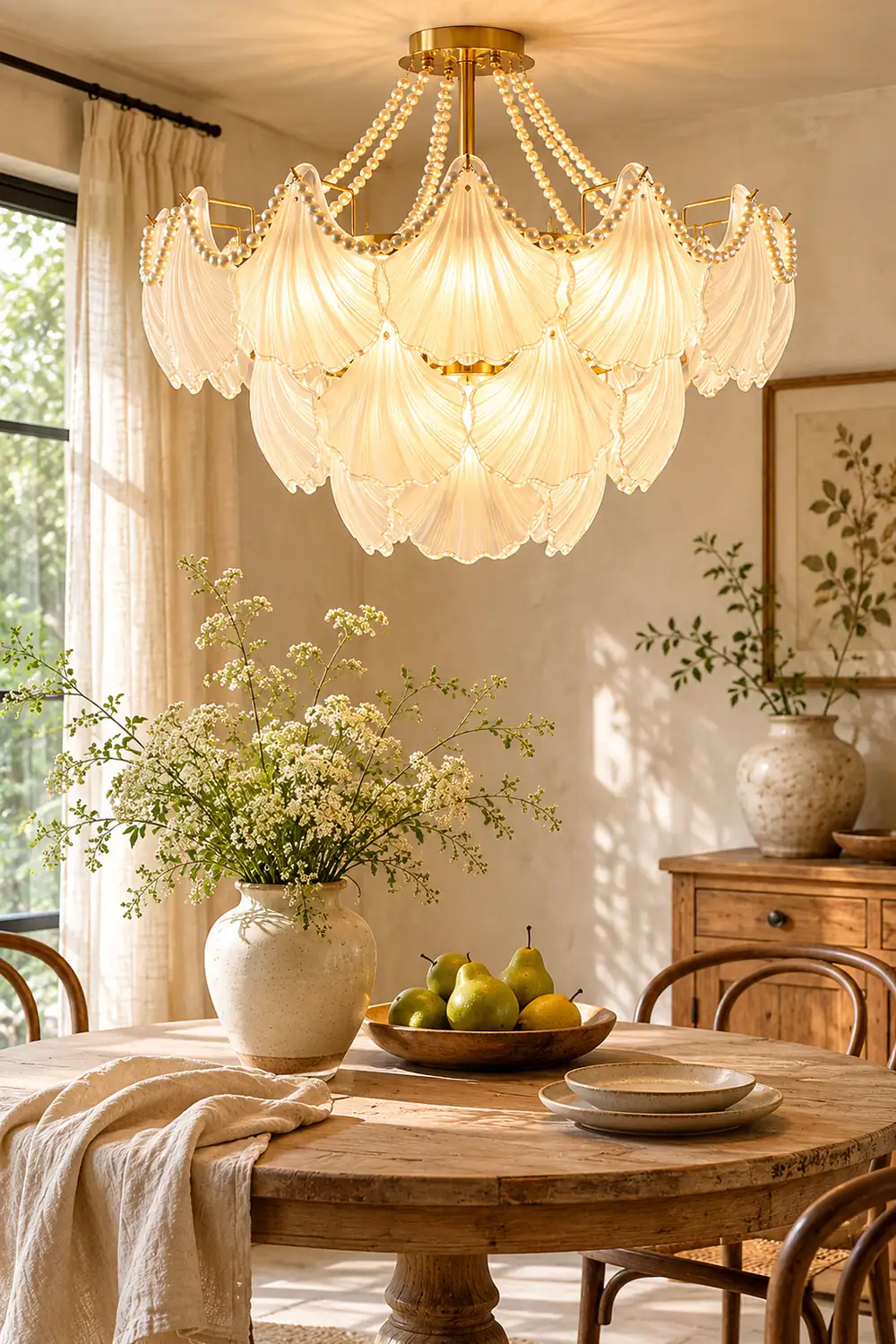 Scallop Shell Chandelier - Lumpaz