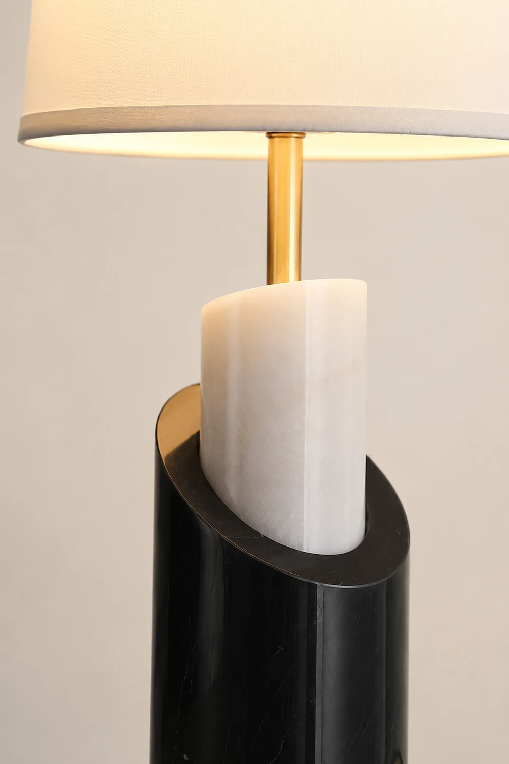 Jude Table Lamp - Lumpaz