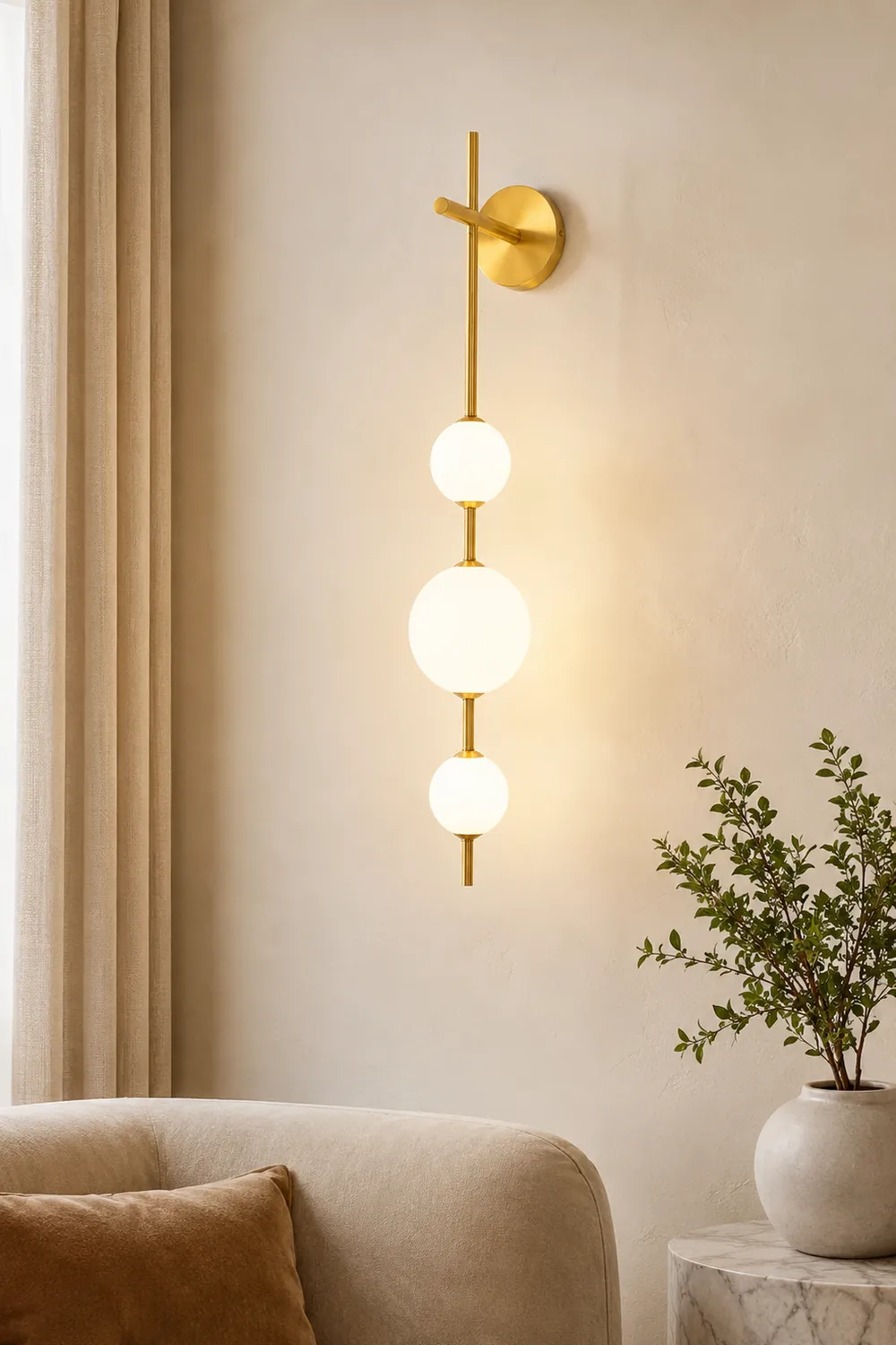 Vertical Globe Wall Lamp - Lumpaz