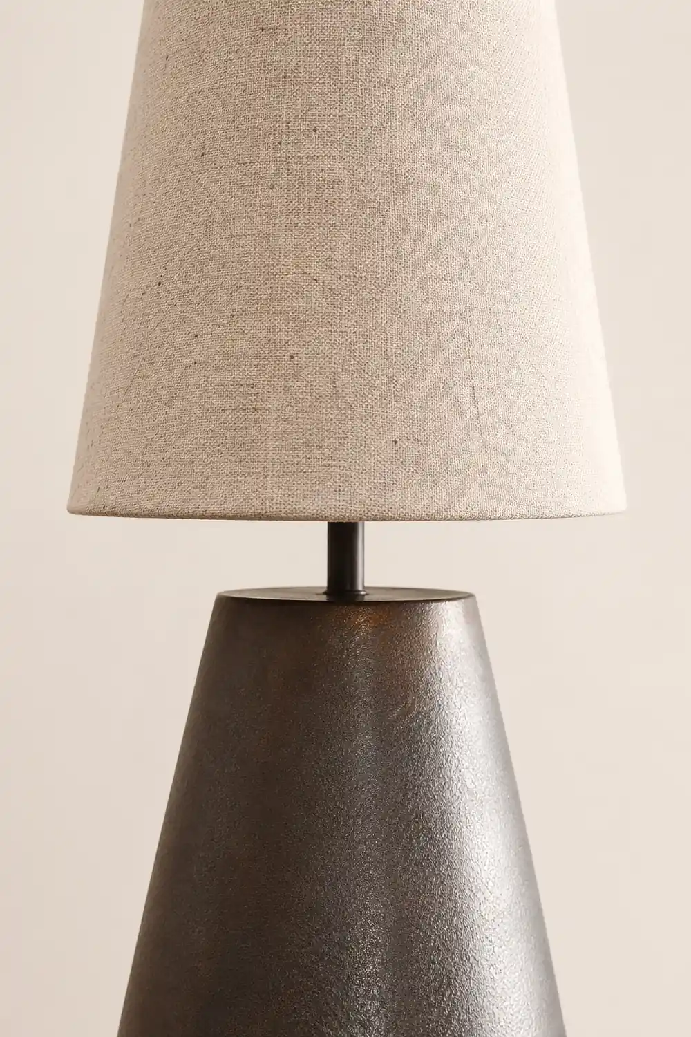 Ceramic Tapered Table Lamp - Lumpaz