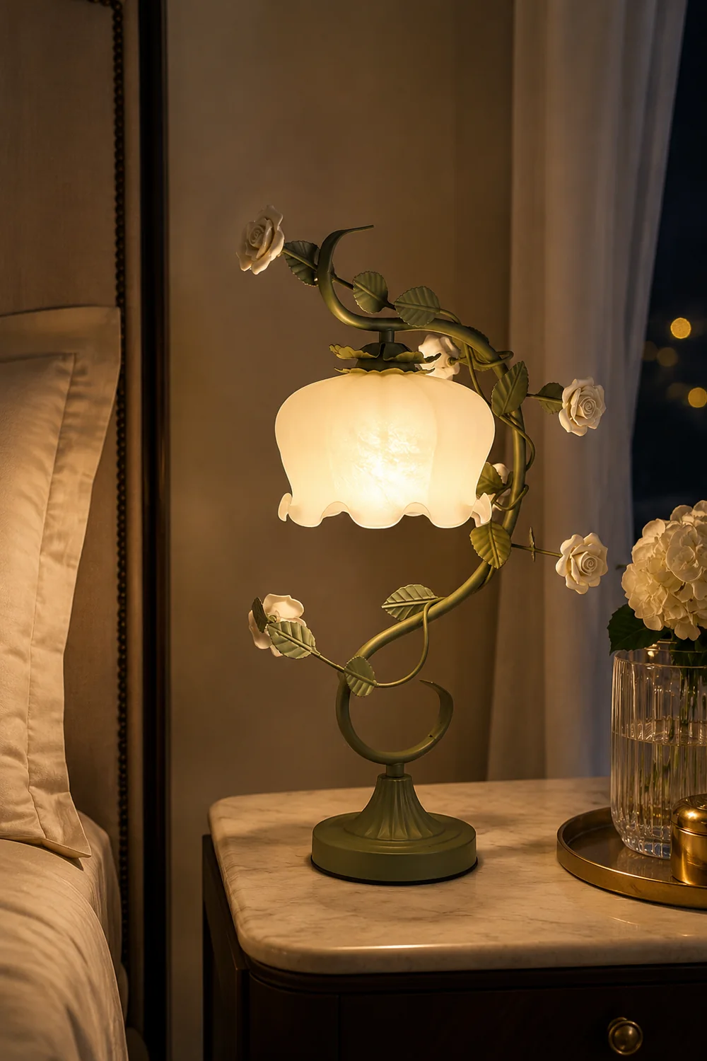 Aeyee Table Lamp - Lumpaz