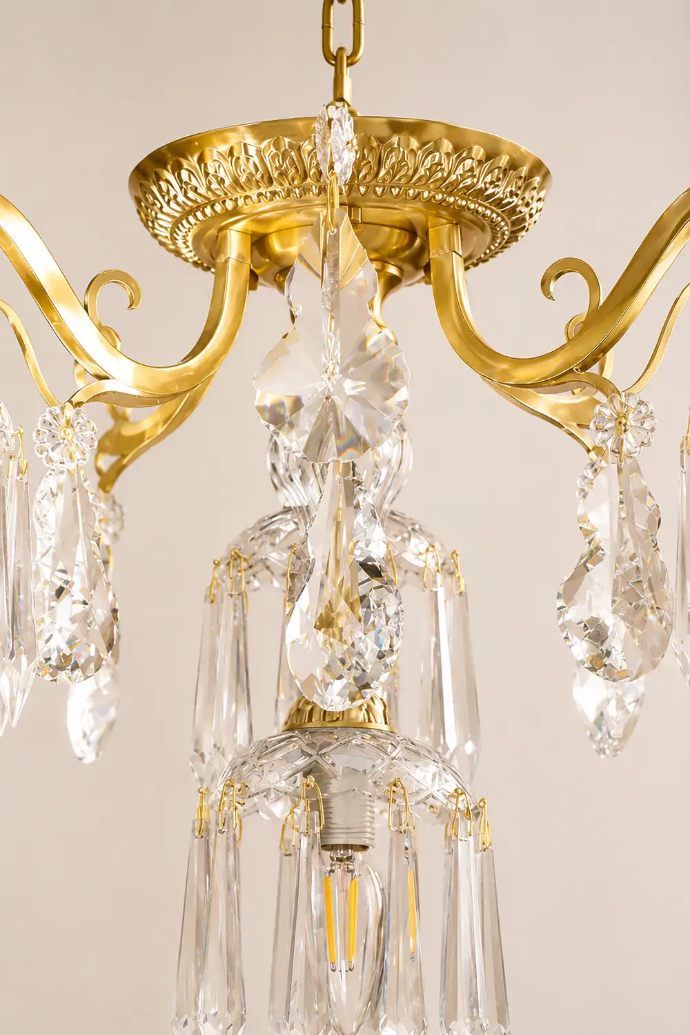 Astrid Droplet Glass Chandelier - Lumpaz